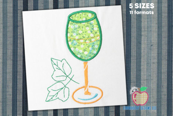 Wine Glass with Leaf Applique: A Stylish Embellishment